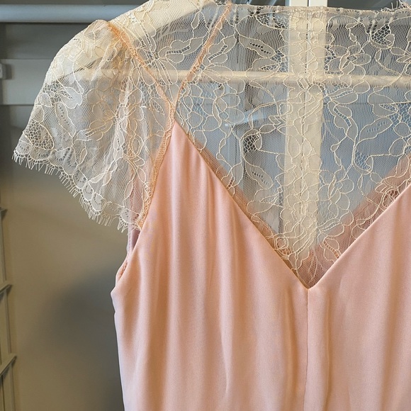 ASOS lace midi dress - Picture 3 of 5